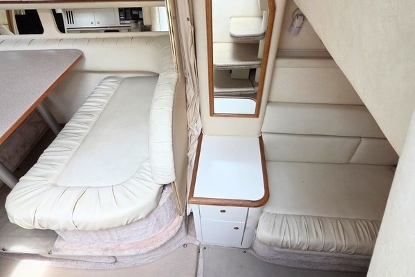 One Love 33ft Sea Ray Yacht For Sale