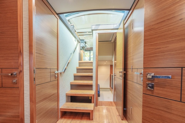 SHANGRI LA 54ft Tiara Yachts Yacht For Sale