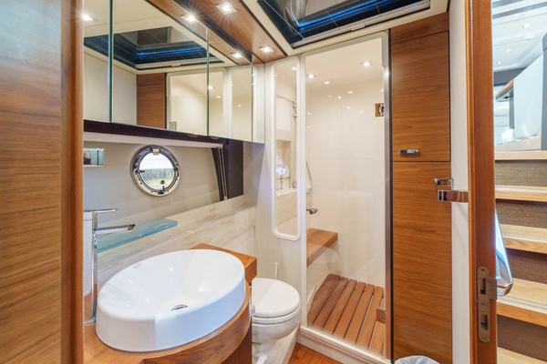 SHANGRI LA 54ft Tiara Yachts Yacht For Sale