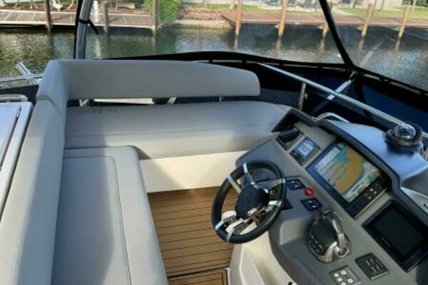 Aquila Power Catamaran Yacht For Sale