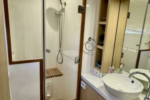 Aquila Power Catamaran Yacht For Sale