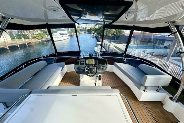 Aquila Power Catamaran Yacht For Sale