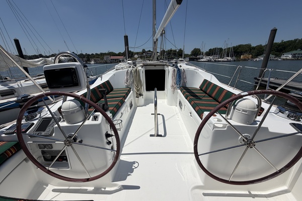 Brer Fox 47ft Beneteau Yacht For Sale