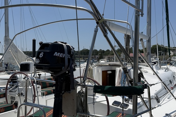 Brer Fox 47ft Beneteau Yacht For Sale