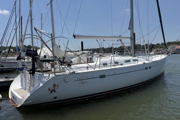 Brer Fox 47ft Beneteau Yacht For Sale