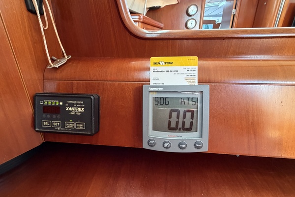 Brer Fox 47ft Beneteau Yacht For Sale