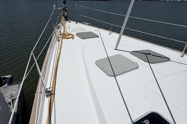 Brer Fox 47ft Beneteau Yacht For Sale