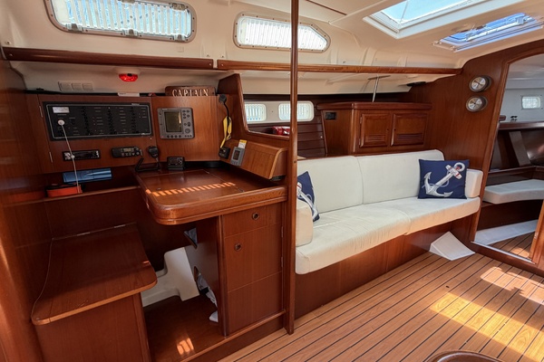 Brer Fox 47ft Beneteau Yacht For Sale