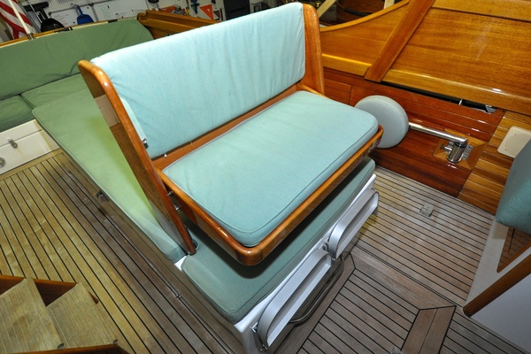 Halcyone 30ft Lyman Morse Yacht For Sale