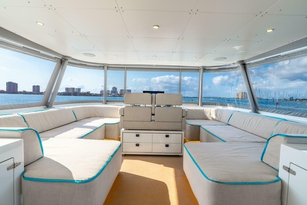 Van der Valk LeVen 90 Yacht For Sale