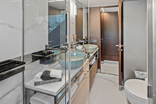 ALTER EGO 85ft Ferretti Yachts Yacht For Sale