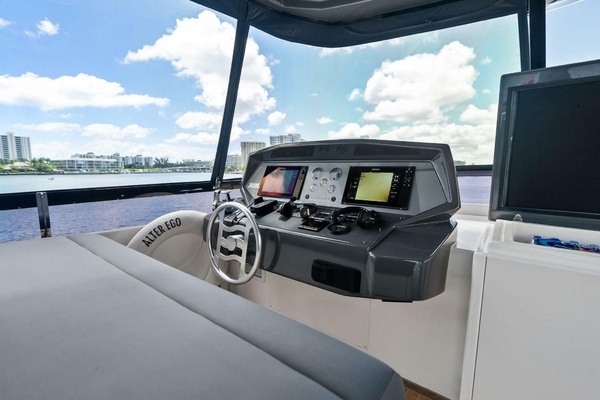 Ferretti Yachts 850 Motoryacht Yacht For Sale