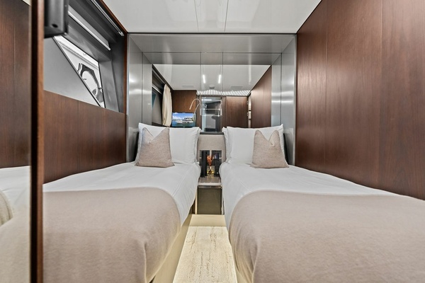 ALTER EGO 85ft Ferretti Yachts Yacht For Sale