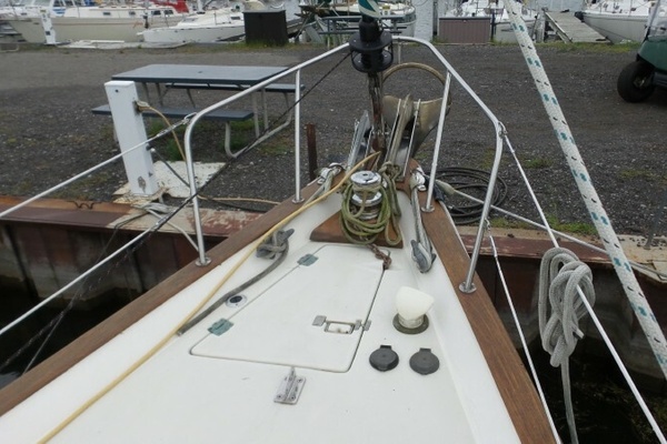 Unabated 42ft Pearson Yacht For Sale