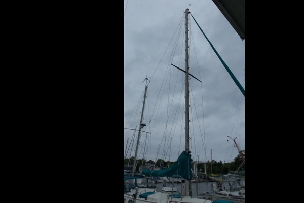 Unabated 42ft Pearson Yacht For Sale