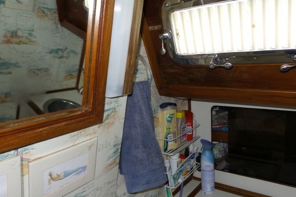 Unabated 42ft Pearson Yacht For Sale