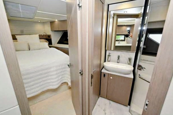 The Second Mouse Gets The Cheese 50ft Sunseeker Yacht For Sale