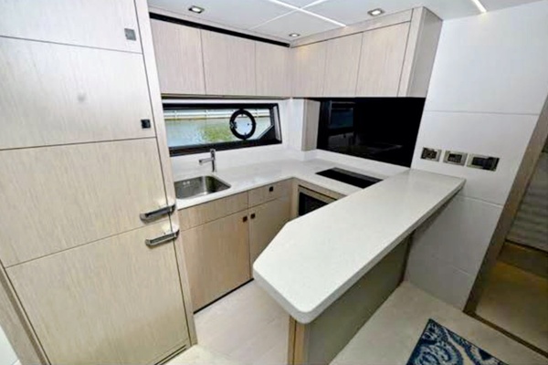 The Second Mouse Gets The Cheese 50ft Sunseeker Yacht For Sale
