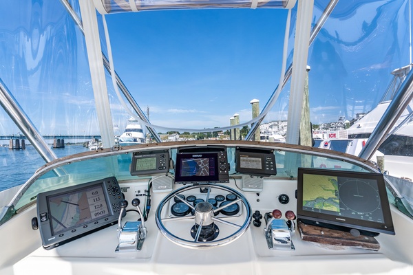 Pic s Kicks 31ft Bertram Yacht For Sale