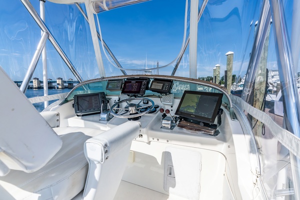 Pic s Kicks 31ft Bertram Yacht For Sale