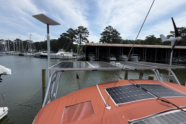 Cinnamon Girl 44ft Jeanneau Yacht For Sale