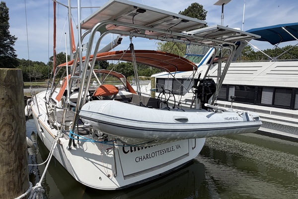 Cinnamon Girl 44ft Jeanneau Yacht For Sale
