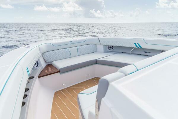 43ft Regal Yacht For Sale