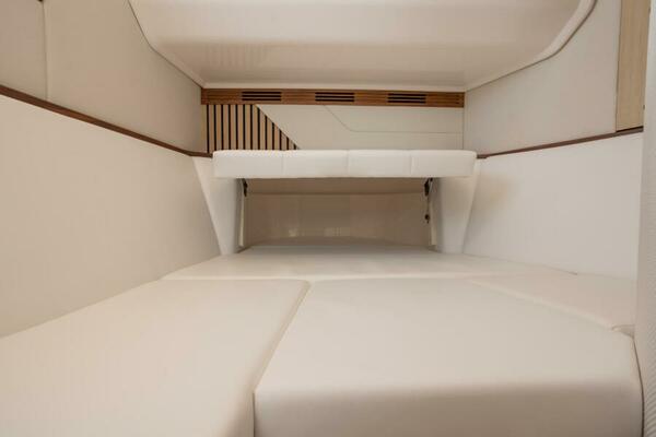 43ft Regal Yacht For Sale