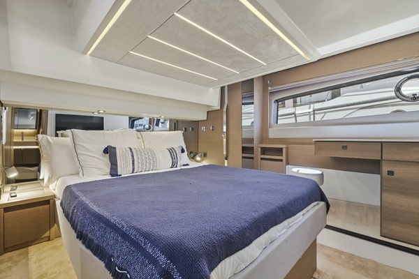Emotional Rescue 9 53ft Prestige Yacht For Sale