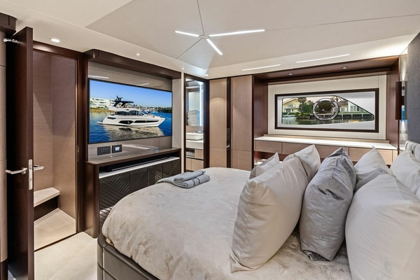 ELLIGANCE 68ft Sunseeker Yacht For Sale