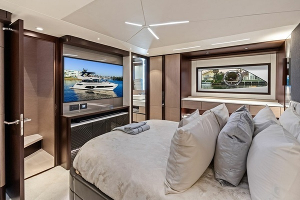 Sunseeker Manhattan 68 Yacht For Sale