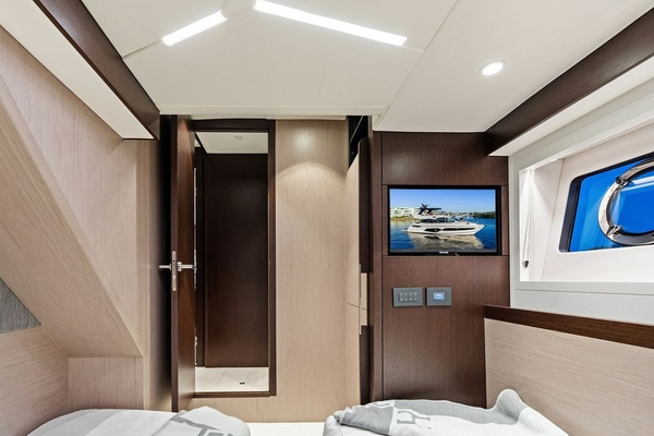 ELLIGANCE 68ft Sunseeker Yacht For Sale