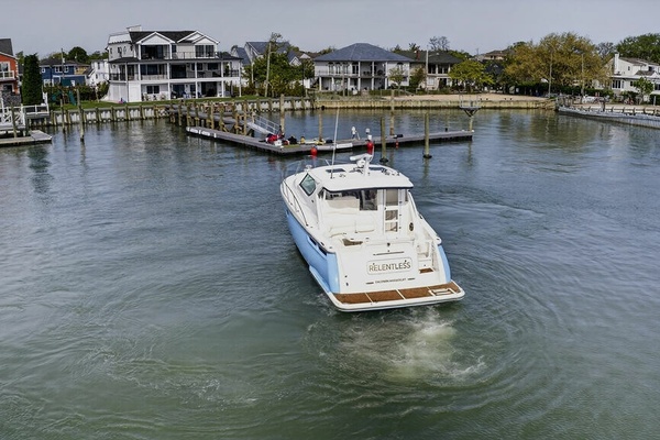RELENTLESS 43ft Tiara Yachts Yacht For Sale