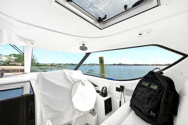 RELENTLESS 43ft Tiara Yachts Yacht For Sale