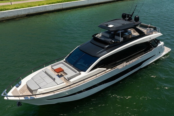 82ft Astondoa Yacht For Sale