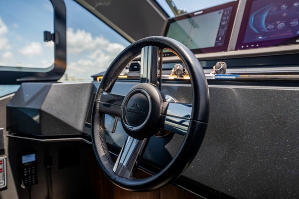 Astondoa AS8 Yacht For Sale