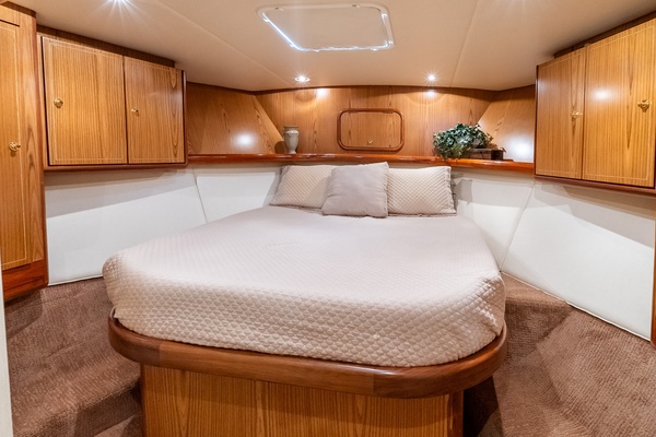 54ft Ocean Yachts Yacht For Sale