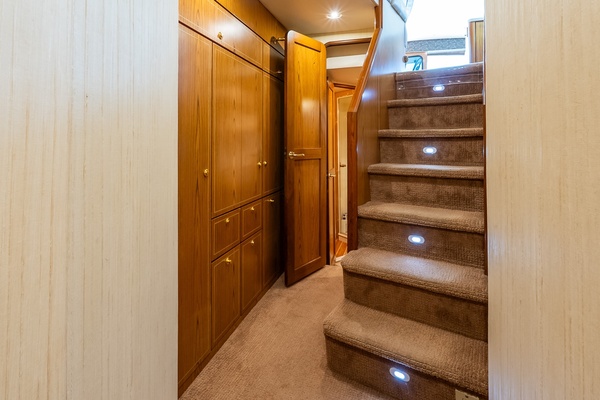 54ft Ocean Yachts Yacht For Sale