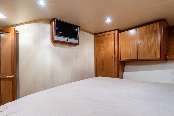 Ocean Yachts 54 Super Sport Yacht For Sale