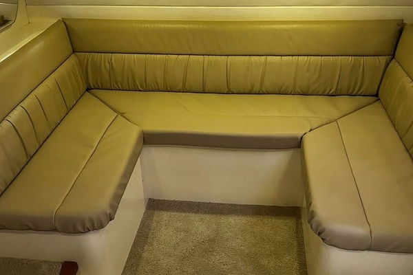 JP5 40ft Carver Yacht For Sale