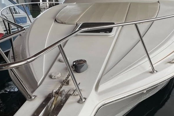 JP5 40ft Carver Yacht For Sale