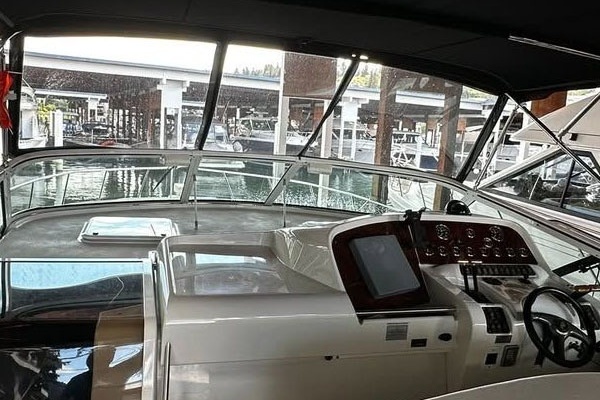 JP5 40ft Carver Yacht For Sale