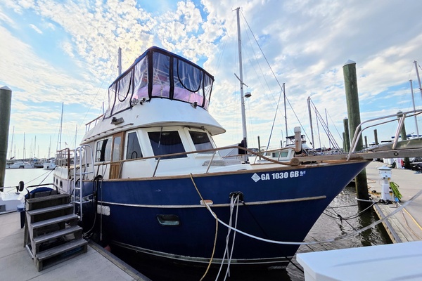 Stella Maris 39ft C  amp  L Yacht For Sale