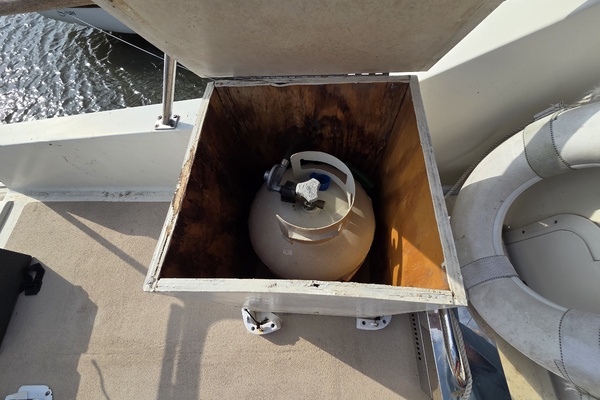 Stella Maris 39ft C  amp  L Yacht For Sale