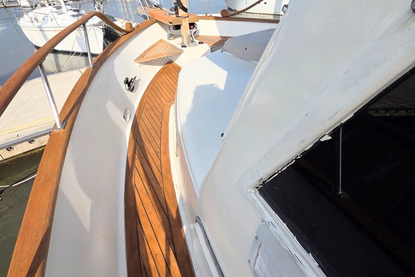 Stella Maris 39ft C  amp  L Yacht For Sale