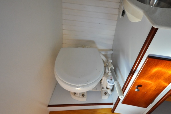 Aleria 42ft Bunker and Ellis Yacht For Sale