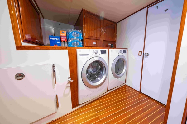 Sapphire Sea II 87ft Offshore Yachts Yacht For Sale
