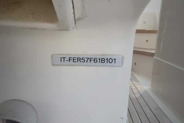 57ft Ferretti Yachts Yacht For Sale