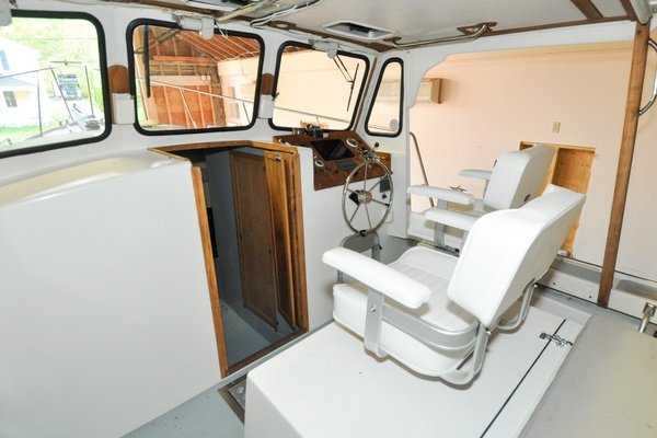 Dorsey Dee 32ft Holland Yacht For Sale