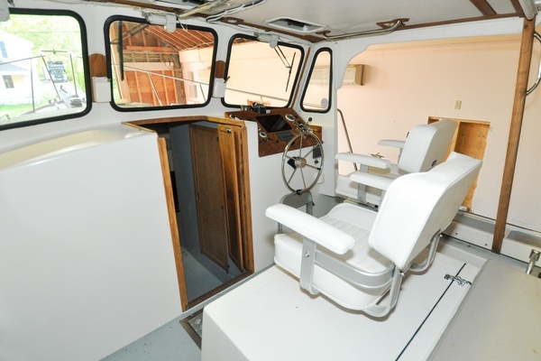 Holland 32 Yacht For Sale